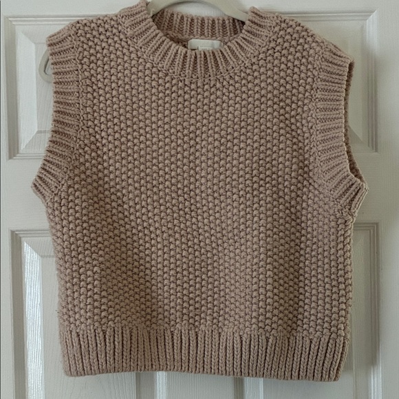 Women's Chunky Knit Sweater Vest - blush pink like new! - Picture 1 of 4